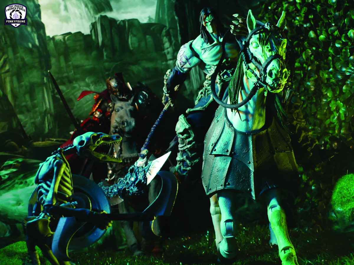 Fonkyfouine's tweet photo. Enfin j'ai reçu ma figurine de Death de Darksiders ! 

#toyphotos #toypics #toycollector #toyphotography #toypictures #toyphotofrenchforce   
#toyphoto #toypic #darksiders  #death #fourhorsemenstudios  #abyssknight #cosertoys #demonflame #spawn #medievalspawn #mcfarlanetoys https://t.co/jEqHM48Gm7