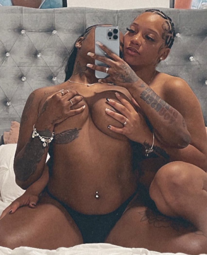 LesbiansFeed's tweet photo. Mood: https://t.co/Sqa7vMDtva