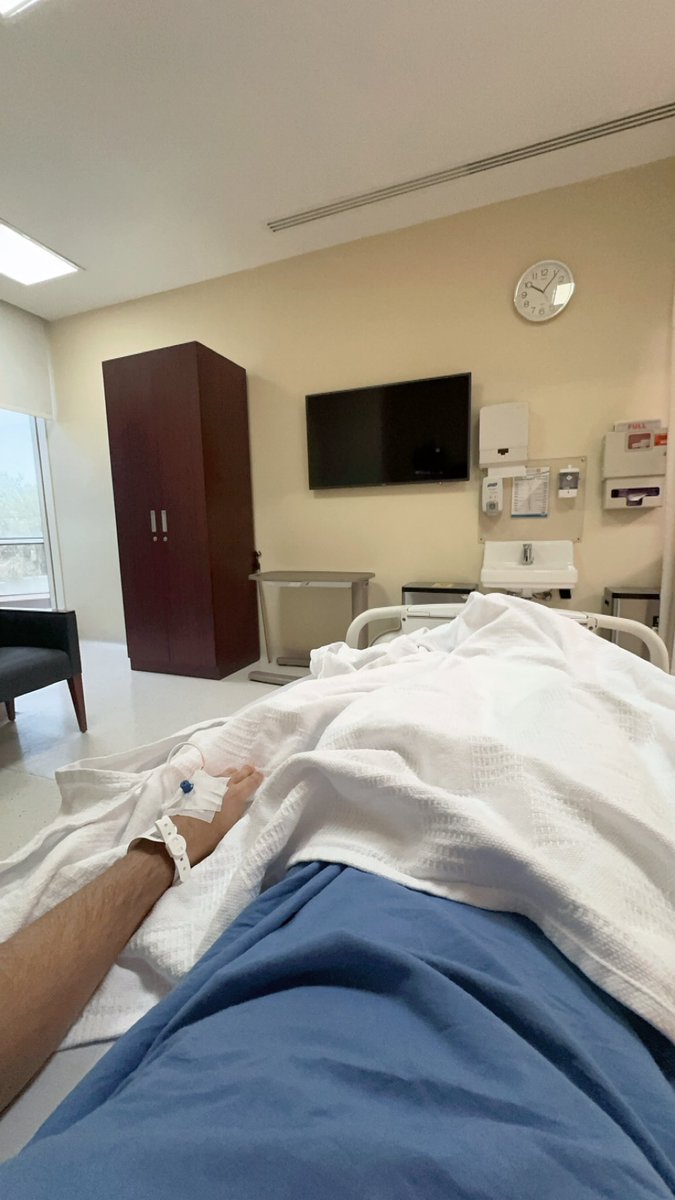 Proud1440's tweet image. بعد ساعات قليلة أُجري عمليتي والتي ارجو الله ان تكون بسيطة ، دعواتكم ي رِفاق 🤍