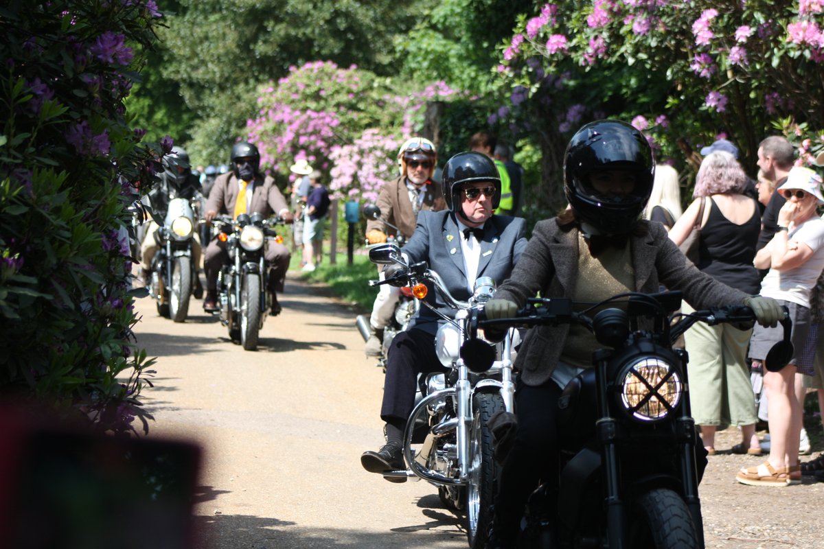 Senior_Systems's tweet photo. On 18th May our national specification manager Andrew Cooper is participating in The Distinguished Gentleman's Ride to fundraise for men's mental health and prostate cancer.

If you'd like to support Andrew you can do so here: https://t.co/Hh18F03V2T https://t.co/k8ZuGY3Kez https://t.co/eVmqmMiP5a