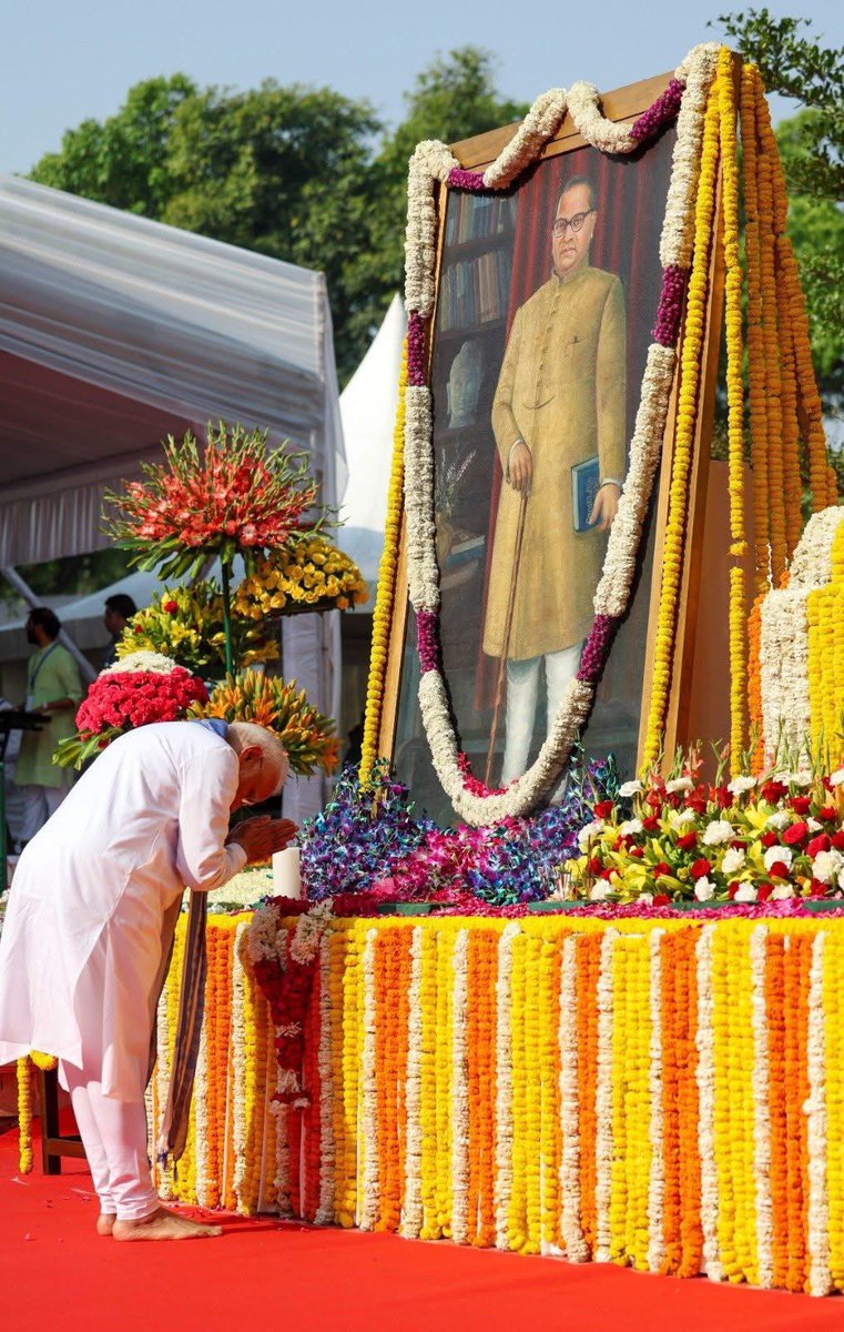This is a very old oil painting carefully preserved by the GOI. 

Although ceremonial, but the hanging of large damp flower garlands such as this one, ironically goes against every preservation method employed to protect such historical artefacts. 
<a href="/LokSabhaSectt/">LOK SABHA</a>