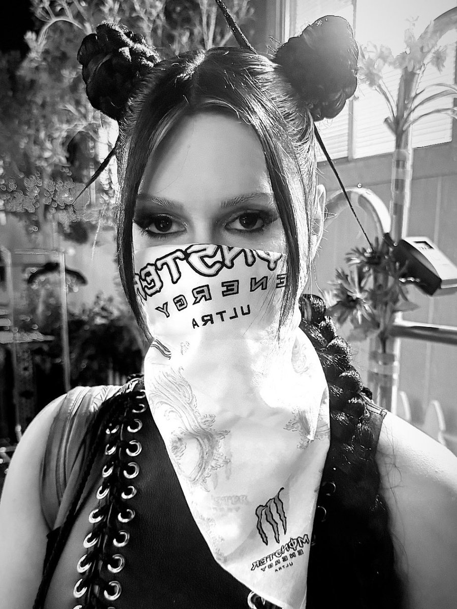 softspined's tweet photo. ✧ 𝟒.𝟏𝟑.𝟐𝟓 || courtney laplante STUNS at coachella 2025 https://t.co/vs2uljg9ly