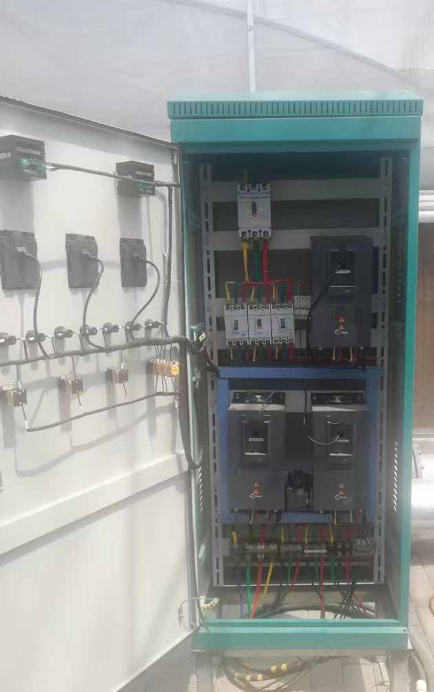 iwa_wang's tweet image. VB VFD have: Single-phase 220V~0.75-15&amp;amp;Three-phase 220V~0.75-18.5  &amp;amp; Three-phase 440V~0.75-400kw/voltage can meet 440V±15%. 
 CE certificates &amp;amp; Origin CO/FORM A.#generalpurposedrive #ACdrive #CNPpump #pumps #motordrive #vfd #waterpumps #inverter #drive #leopump #SHIMGEpump #solar