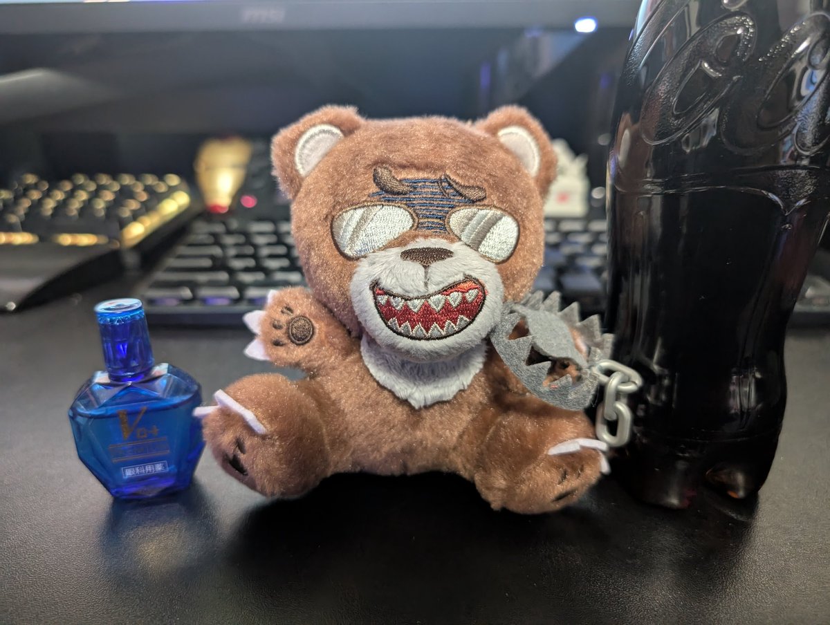 黒炭酸 tweet media