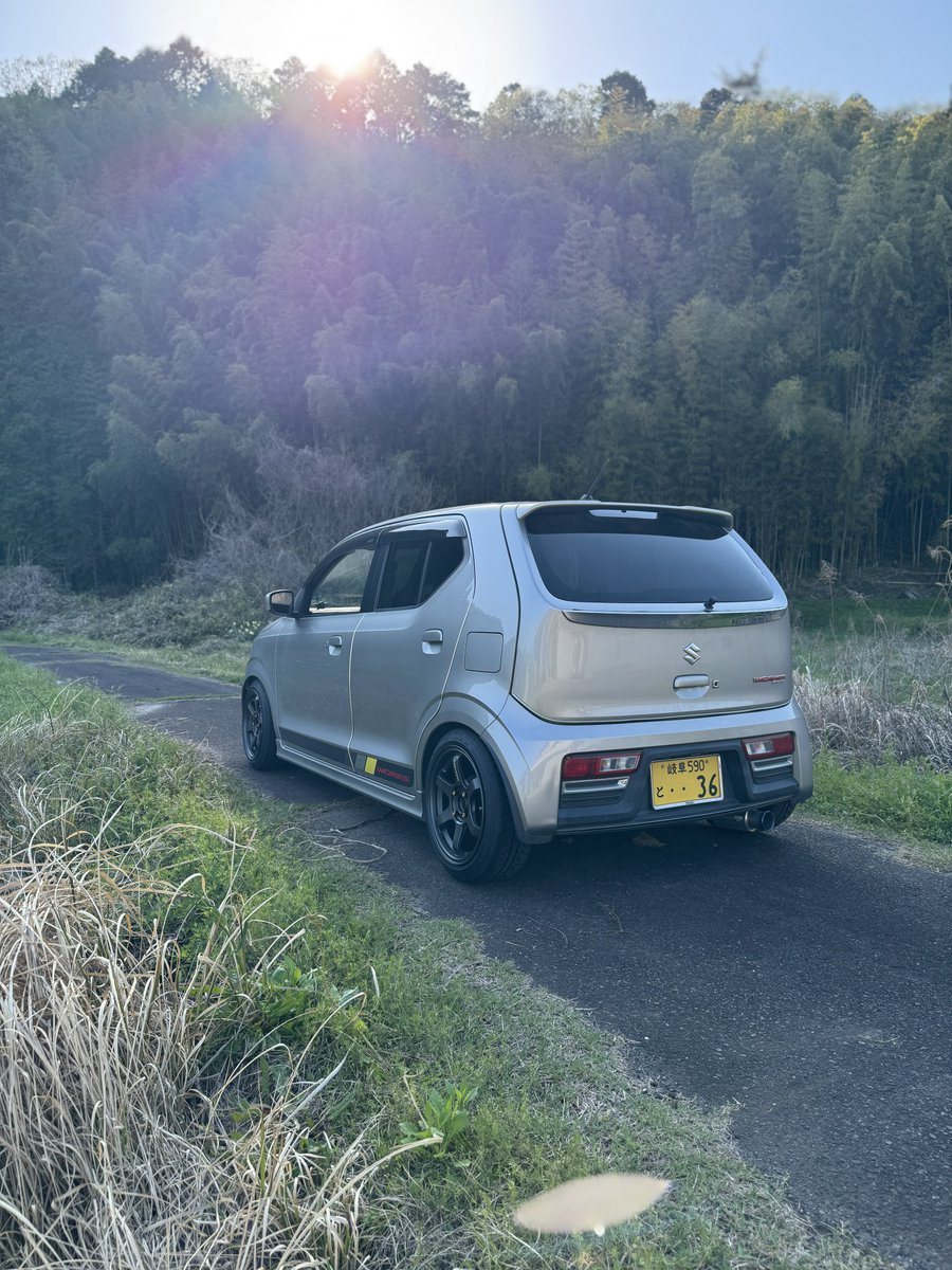 Lulushare0109's tweet photo. 足車のアルトくんの仕様変更しました。

TE37 SONIC 7J+43 通し

目標の7J入れる事が出来て大満足です🙂 https://t.co/gncTUOog2H