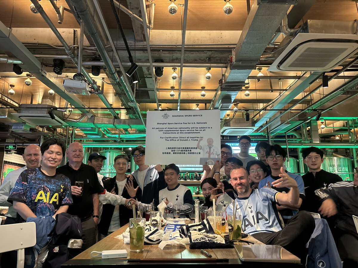 ShanghaiSpurs's tweet photo. Last Sunday night https://t.co/63UI5swU3O
