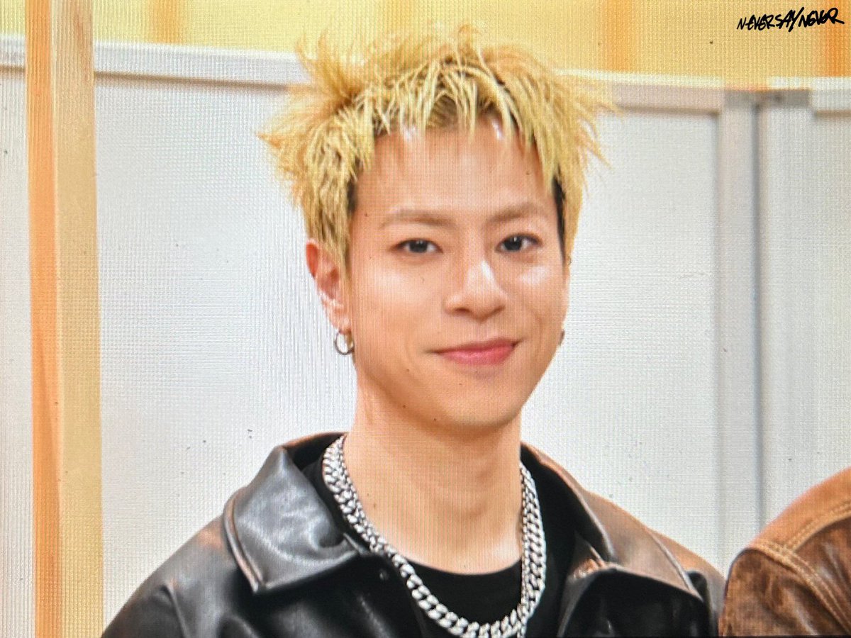 NsN_Alex9097's tweet photo. 250413 HIGH4 WAVE 2025 JAPAN LIVE in TOKYO K-stage O! 1부 preview💛 #LXX #Alex #알렉스 #HIGH4WAVE #HIGH4 #하이포
@_imlxx https://t.co/gwvOwOFm3E