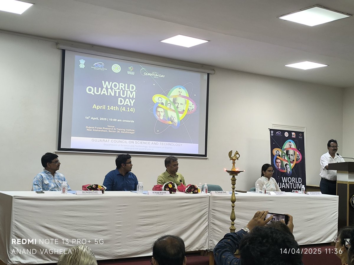Happy_Vaghela24's tweet photo. Happy Quantum Day! Today @InfoGujcost celebrate the #QuantumDay
🗺️ Gujrat Forest Research & Training Institute, Gandhinagar
🗓️ April 14 2025
In the quantum world, observing something changes it. Are we shaping reality just by looking at it? #QuantumThoughts
@InfoGujcost https://t.co/egPXUJhGVI