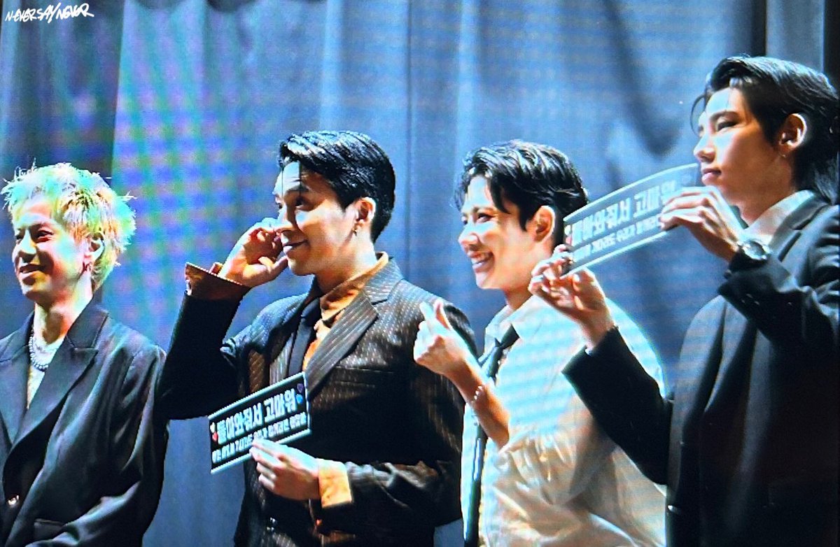 NsN_Alex9097's tweet photo. 250413 HIGH4 WAVE 2025 JAPAN LIVE in TOKYO K-stage O! 2부 preview💛❤️💙💜
돌아와줘서 고맙구 3일동안 너무 행복했던 시간이였어여ㅜㅡㅜ
어떤 내일이 기다려도 우리가 함께라면 괜찮아
#HIGH4WAVE #HIGH4 #하이포 #LXX #Alex #알렉스 #김윤오 #백명한 #임영준
@_imlxx https://t.co/bPZyGRHglc