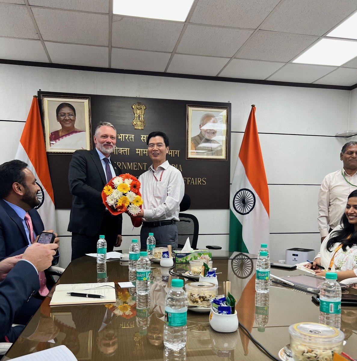 Following a successful #AGICIndia, Australian grain leaders were pleased to meet with Indian govt departments.

Meetings included Dr Guite &amp; Dr Dwivedi and their teams – reinforcing our commitment to long-term ag cooperation. 🌾🌍

#TeamAustralia