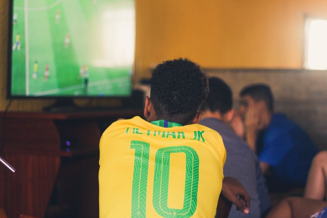 MONDAY MOVEMENT!!
The secret is to believe in your dreams; in your potential that you can be like your star, keep searching, keep believing, and don't lose faith in yourself - Neymar Jr