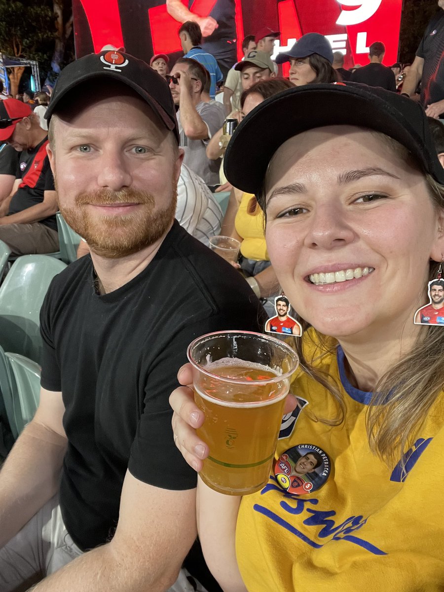 MRS___DC's tweet photo. @DCCaterpillars hates pictures so @Obermullet did the hard yards this weekend. Bloody awesome time with good mates. See you all next year! @DunkleysDonuts @HatChatAFL 
#AFL #HatChat #AFLFantasy #gatherround https://t.co/s025uYoihX