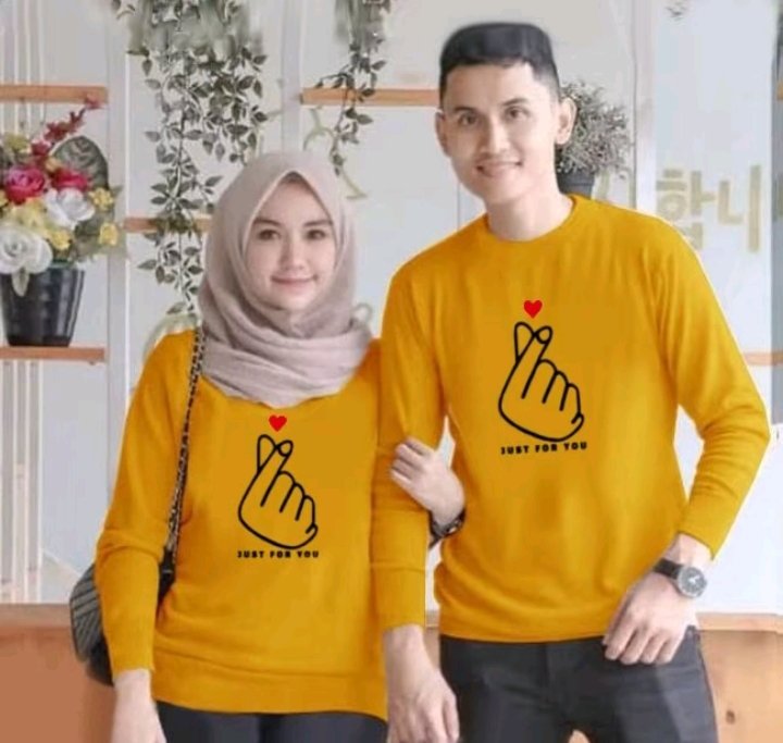 jamjumjim's tweet photo. isi 2pcs kaos COUPLE LP JUST FOR YOU LENGAN PANJANG DEWASA hanya 69.980 rb https://t.co/Ngh3pEQr8F https://t.co/WSRtOMwDg7