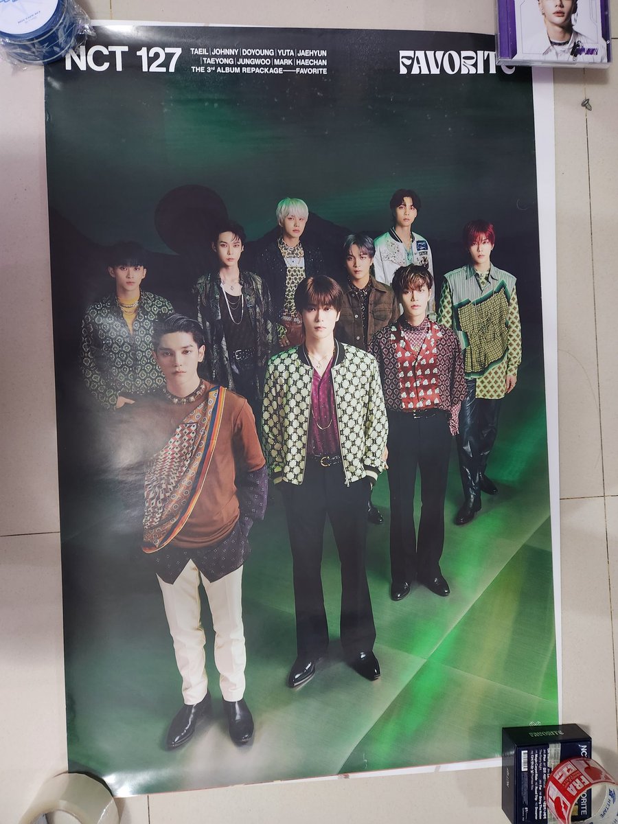 SeoulStationPH's tweet photo. WTS LFB OFFICIAL POSTERS 

random group : stray kids enhypen treasure nct bts txt twice astro bts pentagon girls generation nct 127 nct dream svt

PHP10 each

posters will be folded, or can give free poster tube, buyer will shoulder sf via j&amp;t
long dop for sf can be accepeted https://t.co/b9Un4HupHC