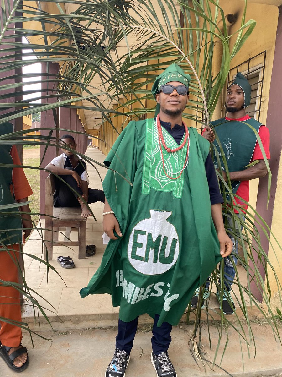 Yellodiamond231's tweet photo. Seek ye first the United Ara Emirates of an okpeke and the down below shall be added onto you #kegite #chiefo #themasters https://t.co/yJvAqAUY13