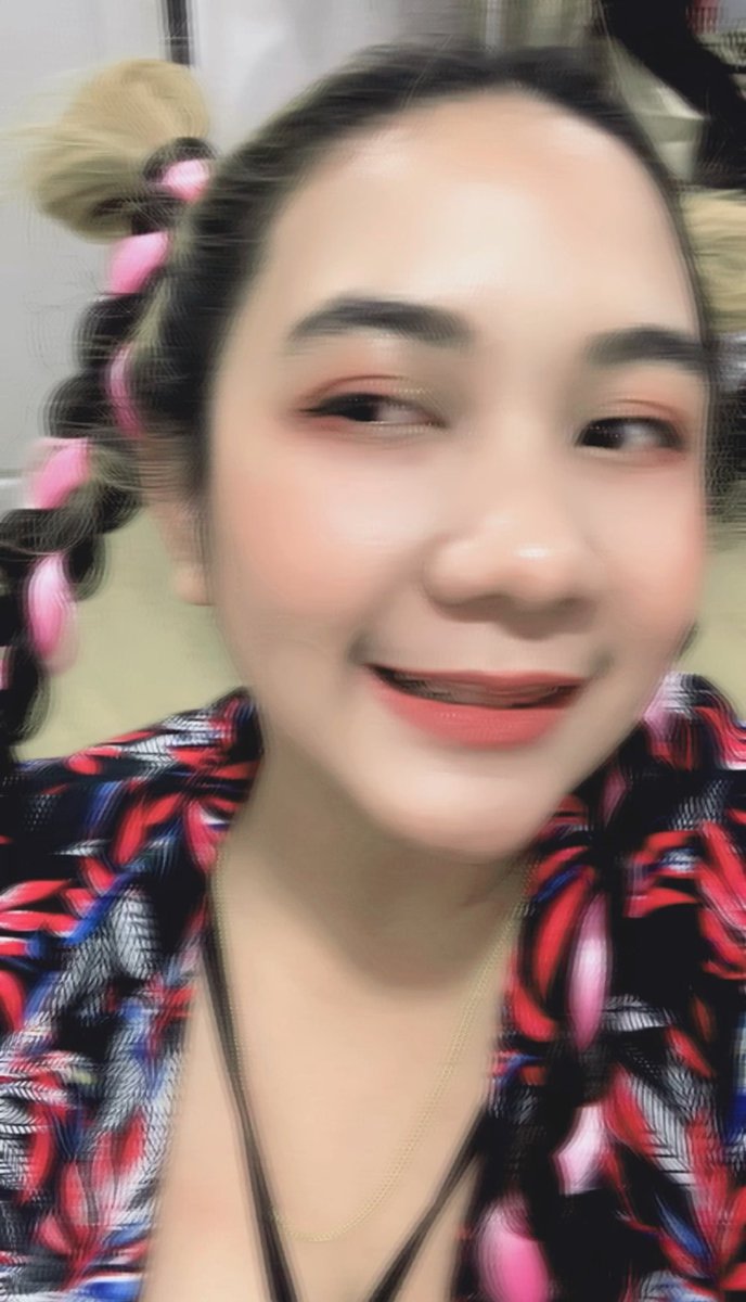 LQueennnnn's tweet photo. - แฮปปี้สงกรานต์เดย์ฮะ 🩵 https://t.co/fH30ASumOQ