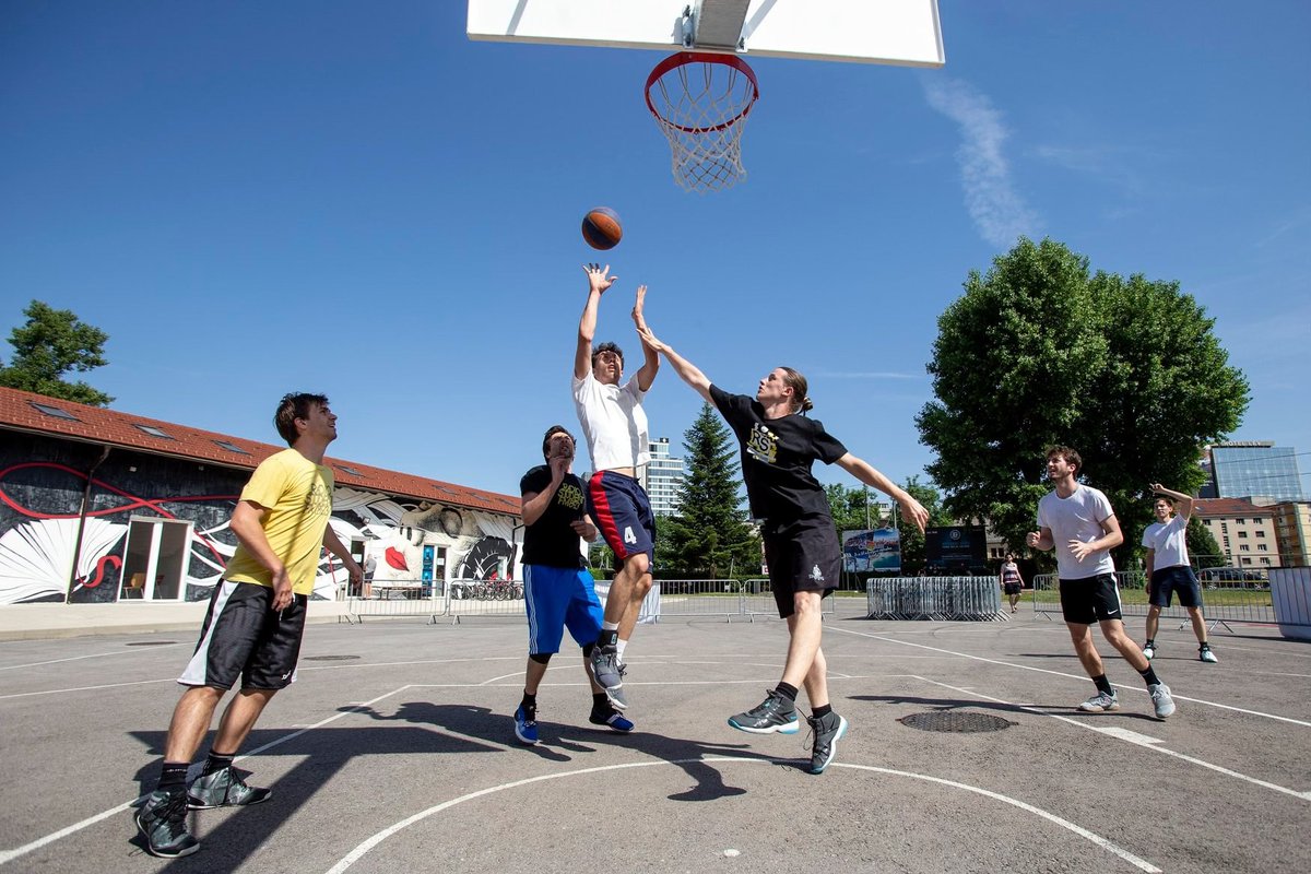 Radio Študent tweet media