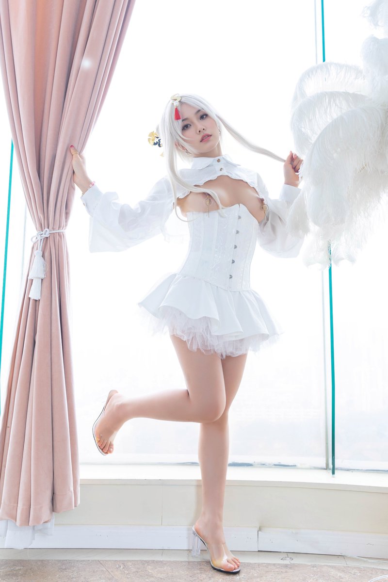 百搭学院风
服装链接：item.taobao.com/item.htm?ft=t&…