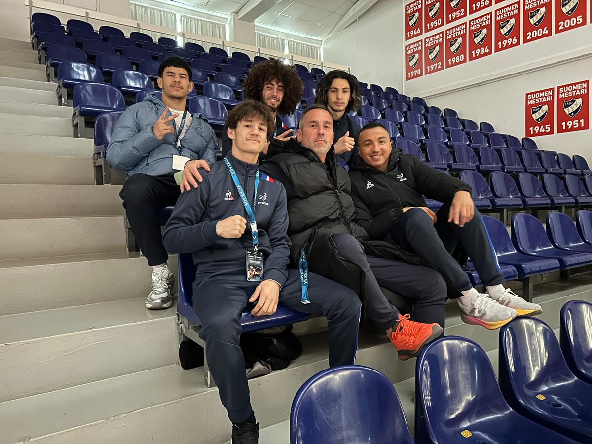 KamelHasniCoach's tweet photo. 🇫🇮 Tournoi international GEE BEE en Finlande

Des combats disputés et une belle expérience emmagasinée pour nos jeunes bleus. 👊🇫🇷

#Boxe #Performance #FFBoxe #Boxing #EquipedeFrance #France https://t.co/sYYBbWLrnm