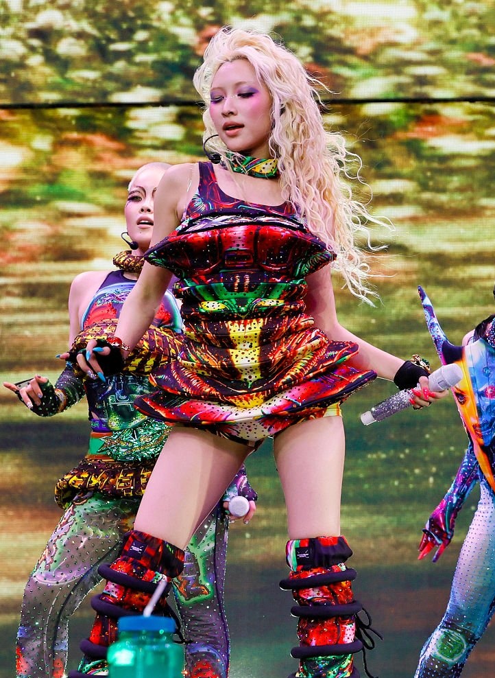 mayarchivie's tweet photo. OMG MAYA

#XGCHELLA #XG_COACHELLA https://t.co/BNe7SzOiZd