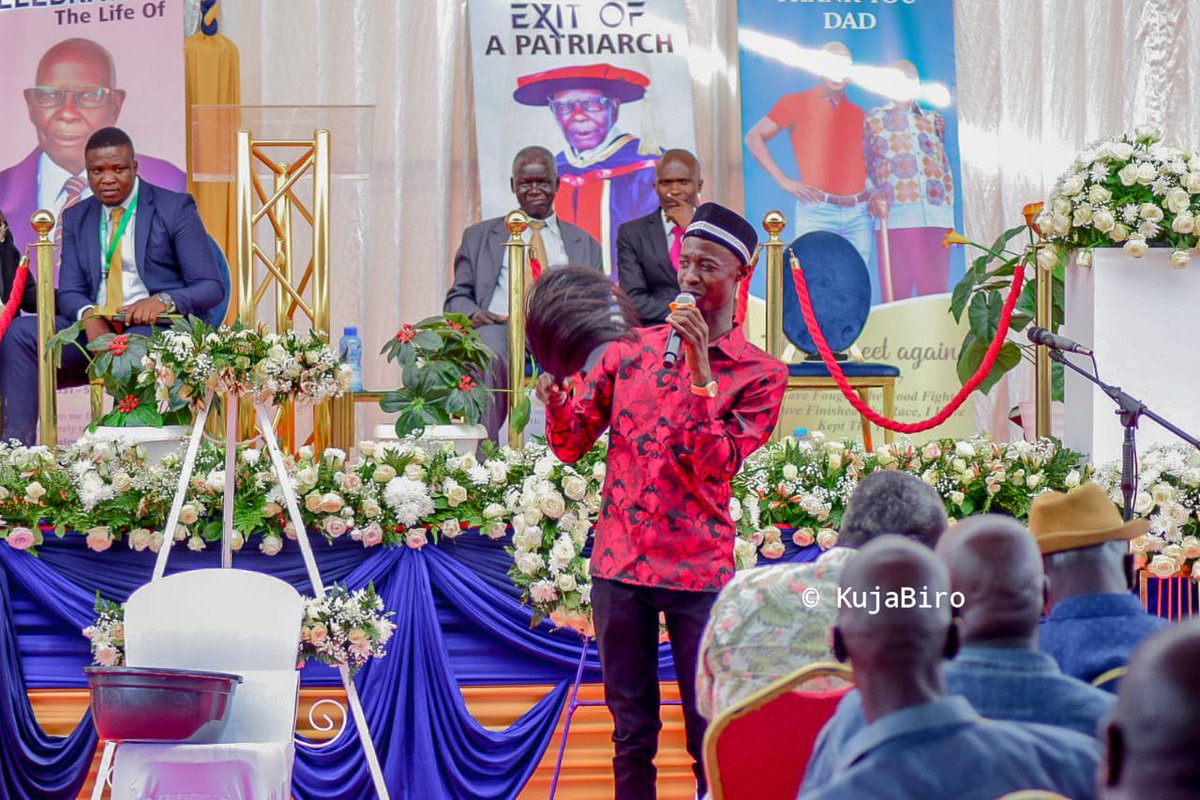 ClintonOlu29589's tweet photo. Another great Monday to remind you that Hon @HKuja72083 the next Nyakach constituency boss.
Save this for future reference!
#Kujabiro
#youngandpromising
#Nyakachfinest. https://t.co/AD7sAkvxCe