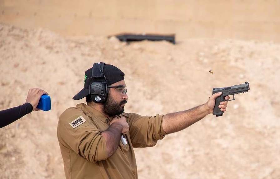 -  حقق بطل الرماية السعودي / معاذ ابراهيم ابوعباة المركز السادس عشر في بطولة Canal Challenge الدولية في اليونان للرماية التكتيكية من اصل 260 بطل مشارك من حول العالم في جميع فئات البطولة.

- معاذ بطل سعودي في مجال الرماية حاصل على عدة القاب محلية ومراكز دولية متقدمة يستحق الدعم.
-