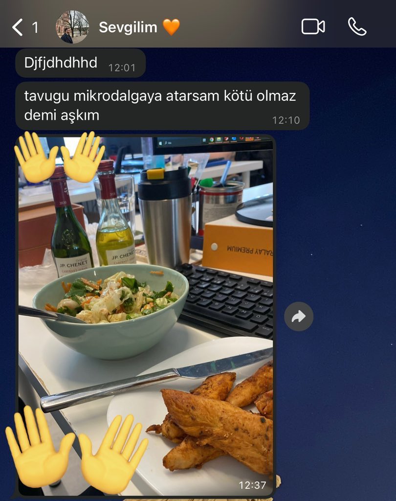okelydokelyy's tweet photo. Esnaf lokantası diye ben https://t.co/OkGB33Cs7M