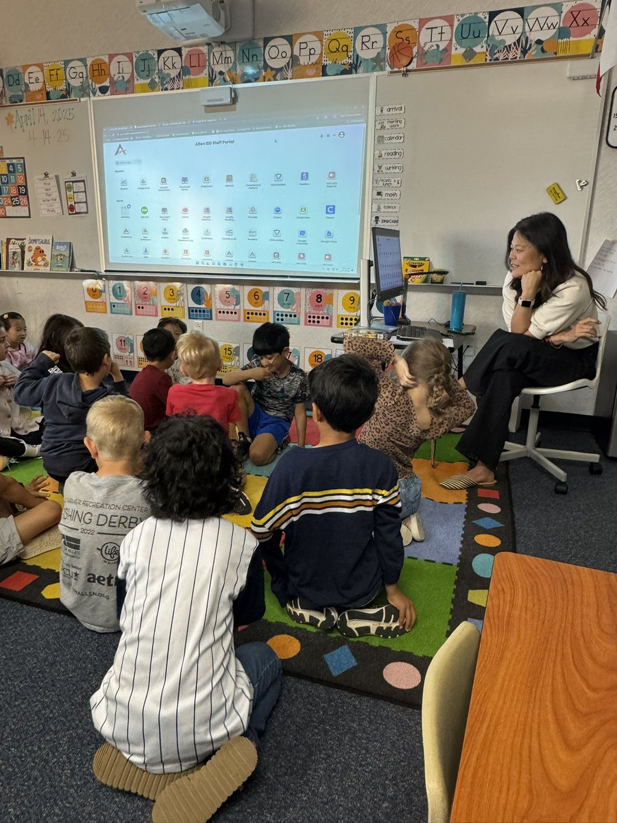 Katrina (@thatsteaching) on Twitter photo 1st grade <a href="/NortonKnights/">Norton Knights</a> share the highlights and lowlights of their weekend! #CommunityCircle #ClassroomCulture 1st grade <a href="/NortonKnights/">Norton Knights</a> share the highlights and lowlights of their weekend! #CommunityCircle #ClassroomCulture