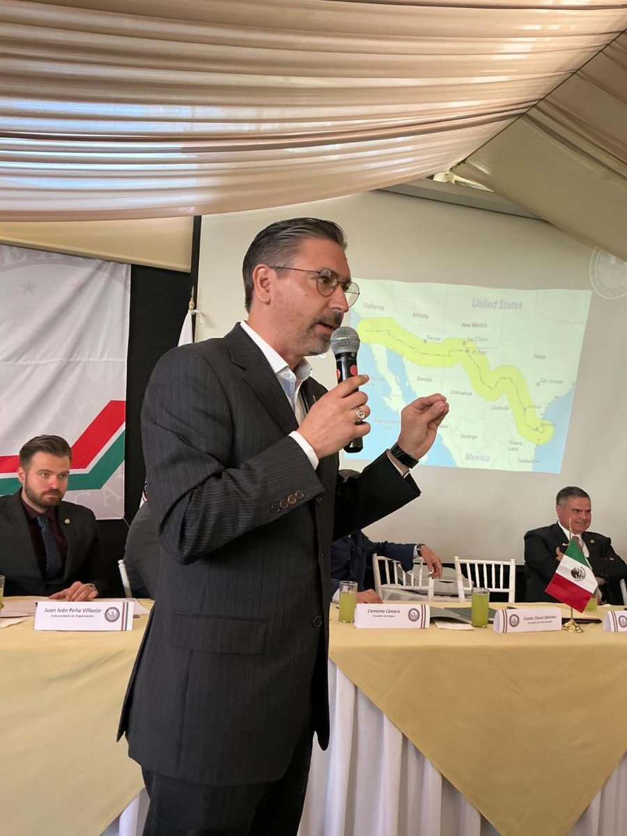 MexRepublicano's tweet photo. Con el encuentro de sus liderazgos de lo largo y ancho del territorio nacional, México Republicano da inicio a su estrategia para institucionalizarse como la fuerza política que represente a todas aquellas personas que hoy día no encuentran suyo el horizonte político existente.

#Prevaleceremos

@realDonaldTrump @VP @ChrisLandauUSA @marcorubio @USAmbMex @Heritage @CPAC @CPACMexico @VOX_Europa_ @JMilei @nayibbukele @AfD @bbcmundo @FoxNoticiasEnX @CentralFOXMX @online_analisis @AristeguiOnline @sdpnoticias @LibertadAni @gopmexico @GOP @HouseGOP @GOP