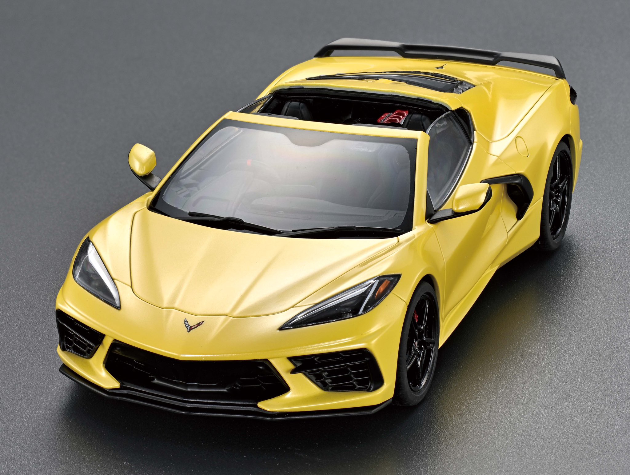 1/25 コルベット スティングレイ C8 クーペ 　新品未組立 1/25 コルベット スティングレイ C8 クーペ 新品未組立 - メルカリ