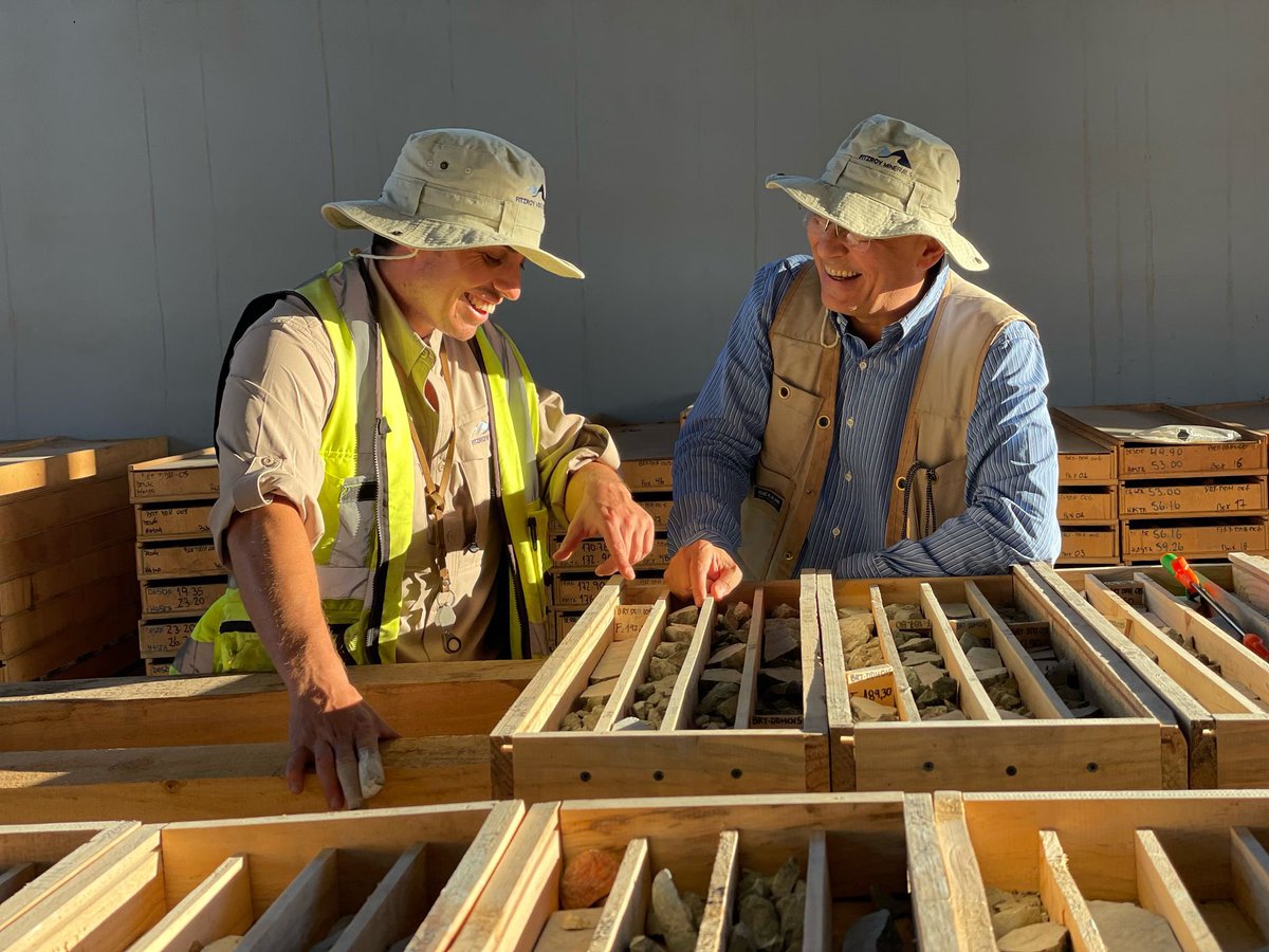 Late afternoon sun in the Buen Retiro coreshed, just outside Copiapó. Reviewing core from the ongoing Phase 2 drill program.  

Stay tuned for more updates as we move forward! $FTZ $FTZFF