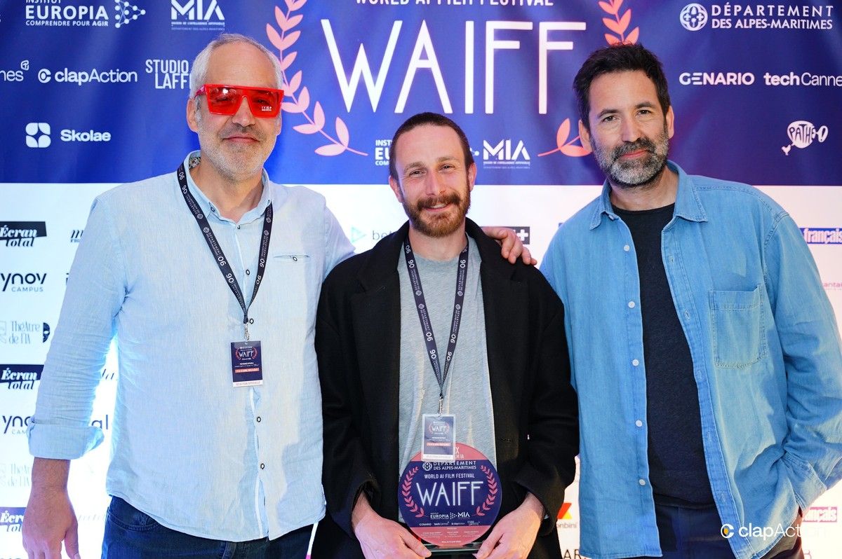 awai studio tweet media