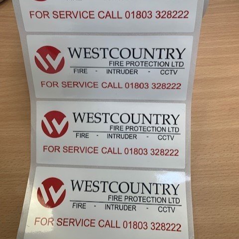 Inkreadible818's tweet image. Wet proofs cost a bit upfront, but they can save you big by avoiding reprints caused by errors or design issues. Want to see how they work? Get in touch for sample labels 👉 inkreadible.com/contact-us
#CustomisedLabels #BespokeLabels #Branding