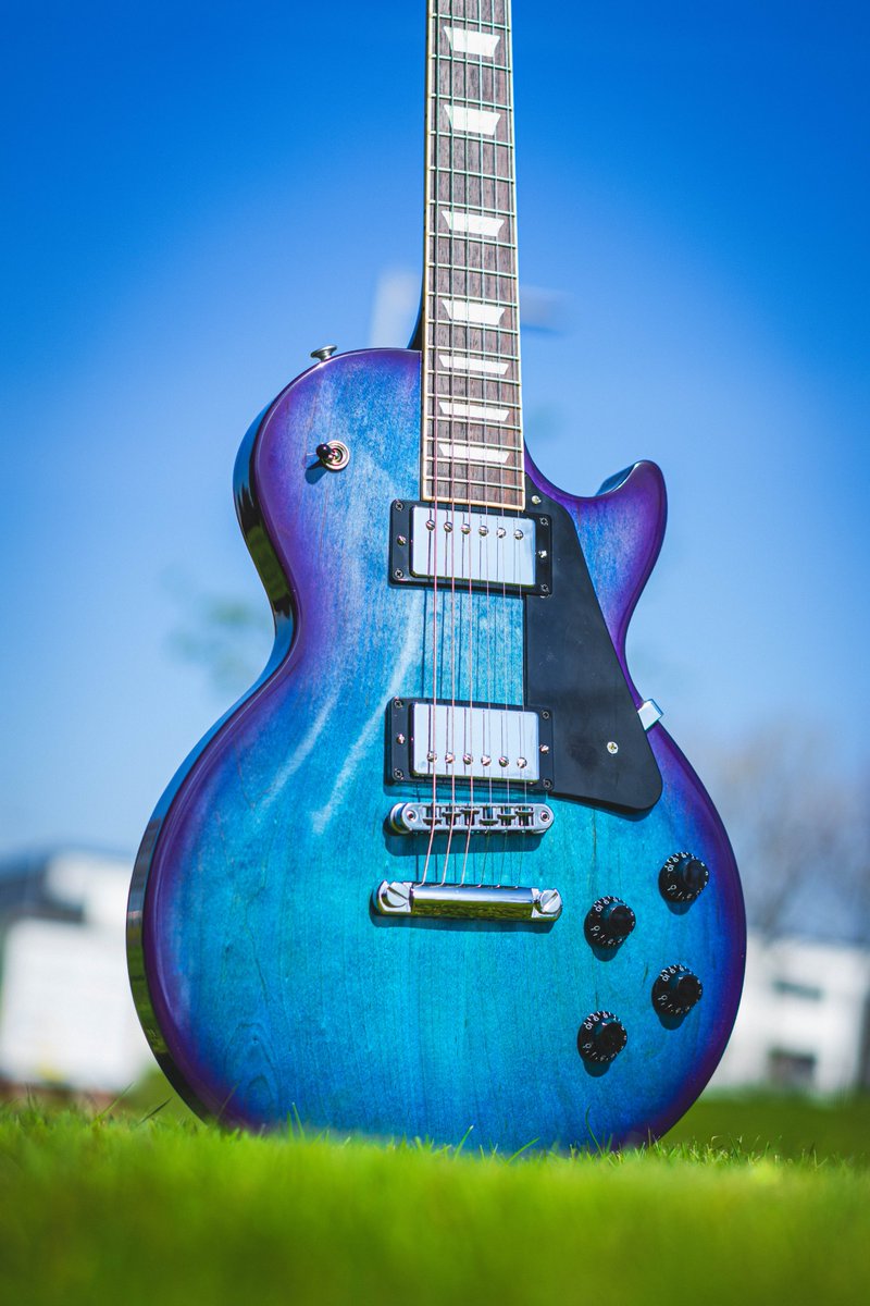 A cure for your Monday blues... 🎸🫐

gtrgtr.uk/LPStudioDeal25