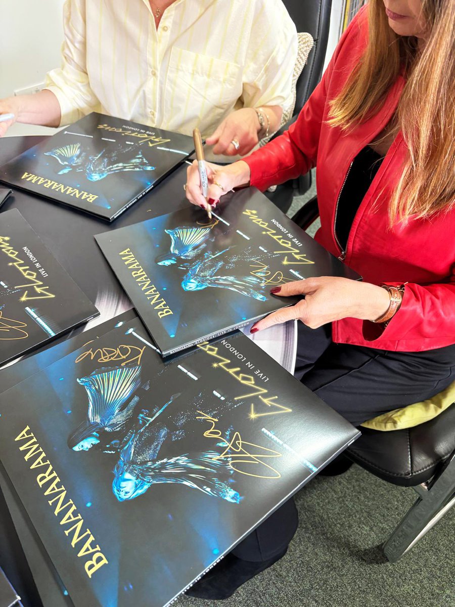 We’ve loved signing all your copies of ‘Glorious Live in London’ ~ available on double vinyl, double CD, DVD and digital on 9th May 2025💫

Pre-order link here: slinky.to/GloriousLive 

#Bananarama #Glorious #LiveinLondon