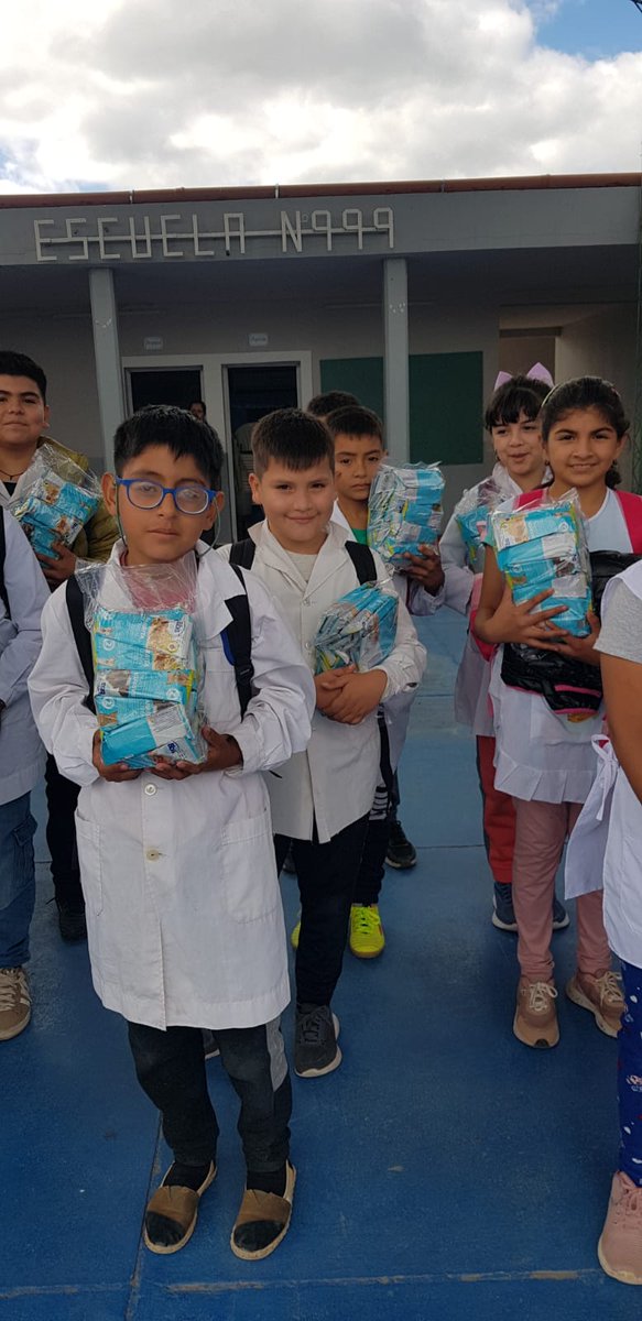 Programa1700D's tweet image. 🔔 El programa #MisPrimeros1700Días sigue llegando a las familias de Frías y el Dpto. Choya, con la entrega de productos nutricionales que acompañan el desarrollo saludable de la primera infancia.