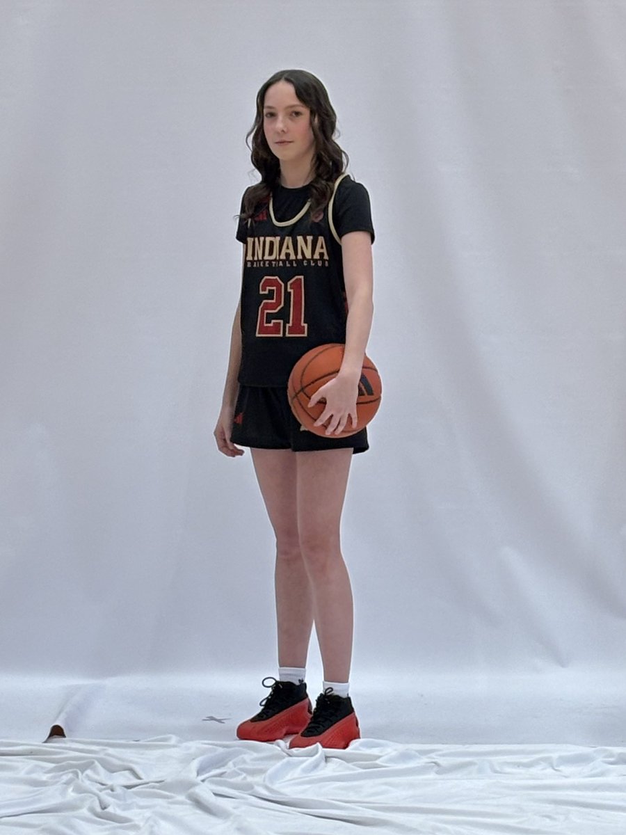 Dodi3Poynter's tweet image. #MentalEdge Thankful we can see #TheBiggerPicture ❤️🖤 Faith ✝️ Family 💞 Keep working @Helen_Poynter3 and @Emma3Poynter‼️The hard work will pay off.  Trust the process. 😘@MaddyPoynter 🫡 The beauty of 7th grade AAU 🏀 is you have 30 opportunities to get better on the court! 😇