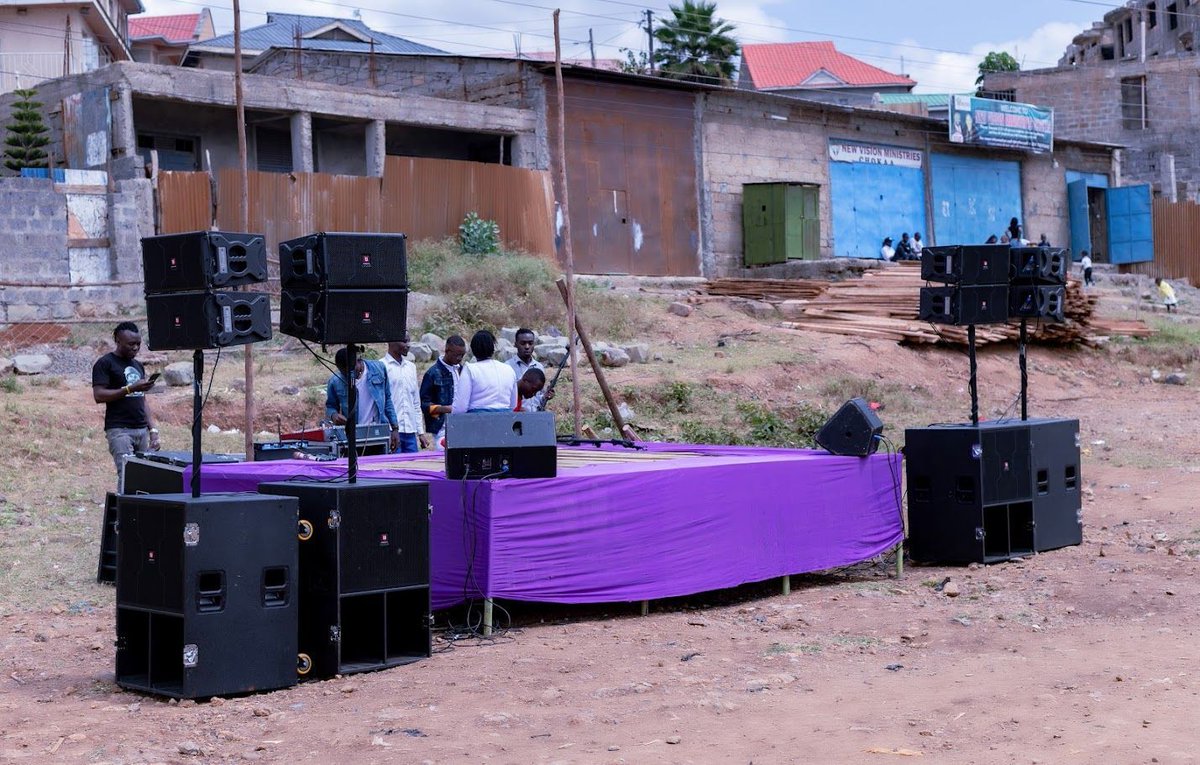 MaxtonMediaKE's tweet image. Turn up the volume and feel the vibe! 🎶🔥 
#SoundSystem #ProAudio #MusicVibes #BassBoost #PartyMode #SpeakerGoals #AudioExperience #TrendingNow #mondaymorning  #MondayMotivation