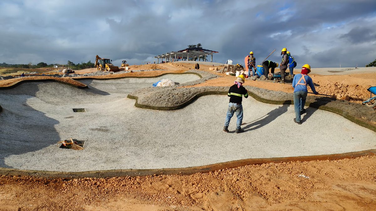 Great working with Netforce International on the installation of the CapillaryFlow/Ecobunker/Loksand bunkers at the Hann Reserve project in the Philippines. They are doing a fantastic job with the installation…

Pictures courtesy of Warren Abellana of Netforce International.