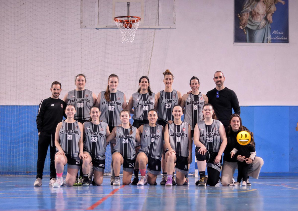 SalesBaloncesto's tweet photo. 𝐅𝐈𝐍𝐀𝐋 𝐅𝐎𝐔𝐑

Nuestro Senior Femenino de Primera a falta de una jornada consigue la clasificación matemática a la Final Four.

Zorionak y a disfrutar la experiencia! https://t.co/x3YtXCb9Yb