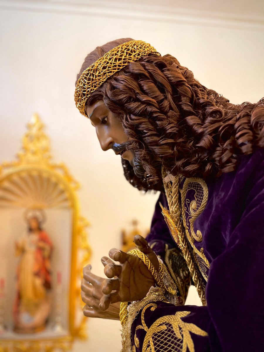moraosalhgrande's tweet photo. Nuestro Padre Jesús Nazareno procesionará el Jueves Santo, ataviado como Cautivo, con la corona conocida como el turbante.

#MoraosALH
#CofradíasMLG https://t.co/2olyznvIdm