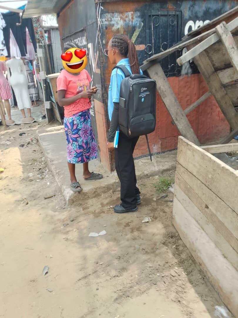 MBilenge's tweet photo. #Programme_DSSR

Le préservatif, c’est double protection : contre les IST et les grossesses non désirées.  
Pour une méthode contraceptive adaptée, rendez-vous au Centre de Santé Kitokimosi, av. Libération n°1, Q. Madiata, réf. : Maison Communale Selembao.
@MdM_France https://t.co/vRCFHs2N6S