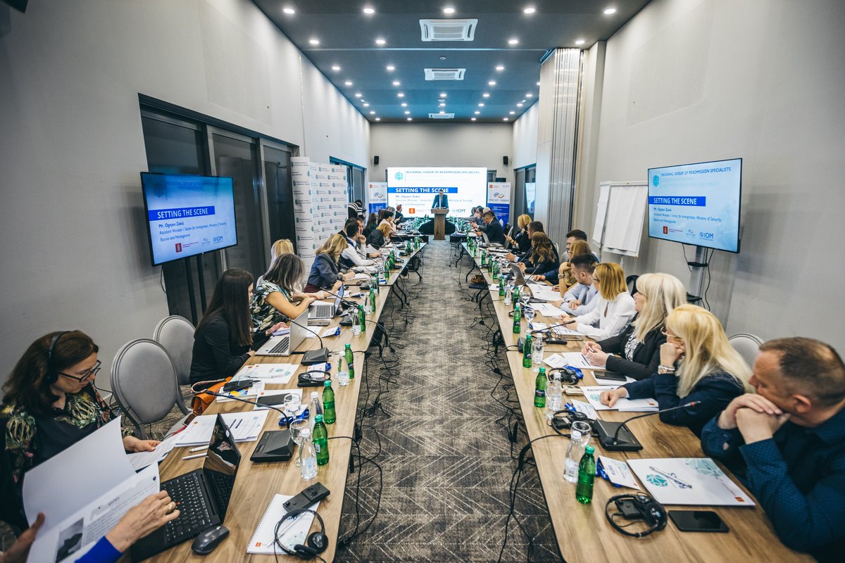 IOMWBalkans's tweet photo. The #RGRS thematic meeting continues in the #WB, kicking off this week 🇧🇦.
This phase brings together delegations from Bosnia and Herzegovina, Serbia & Montenegro to exchange experiences & participate in targeted training on negotiation, migration and mobility. https://t.co/ACmwai2l0e