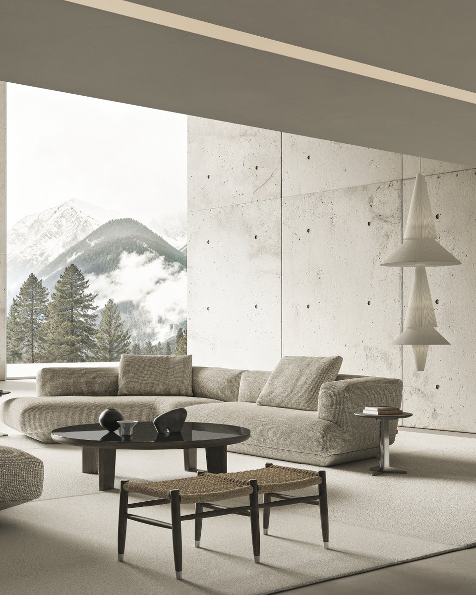 Flexform_ITA's tweet image. Versatile and transformative, the Loungescape sofa by Antonio Citterio shapes new perspectives in comfort and restrained elegance, becoming the focal point of the home’s living space. #Flexform #2025Collection #Loungescape #sectional #sofa #design #AntonioCitterio #madeinitaly…