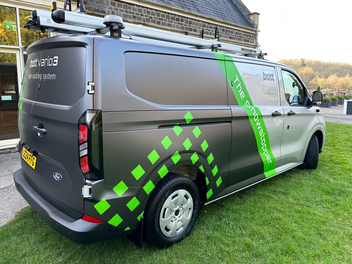 Bott_Ltd's tweet image. 👀 Sneak peek: Meet The Showstopper!
At #CVShow2025 we’ll be showcasing our Ford Custom L2 H1 Demo Vehicle - packed with cutting-edge features to elevate your fleet.
🔋 Integrated & Deployable Power
☀️ Solar Energy Capture
🎛️ Central Control Unit
💡 Lighting & Accessories
📹…
