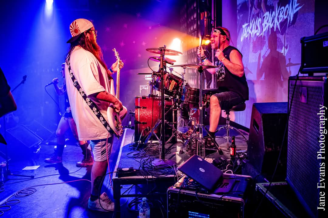 We are Back guys, we don't post much on here as no one really sees our posts or reacts to them. But it's good to be back 🤘