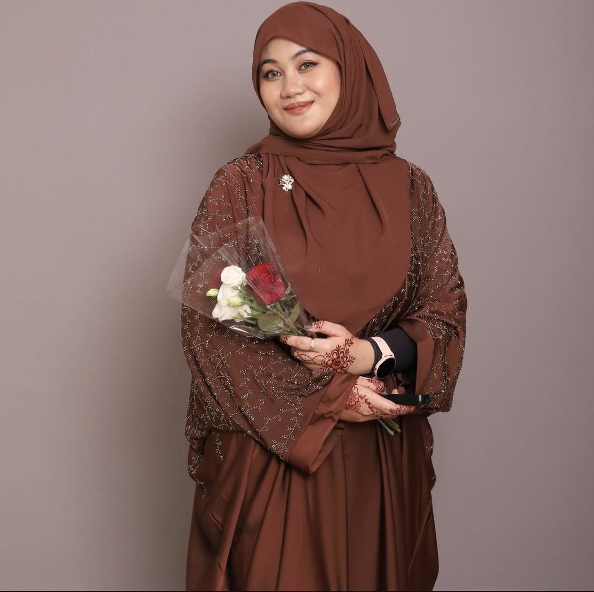 fazira_mhd's tweet photo. I minta maaf kalau lepasni I tak jual dah abaya dubai ni harga RM 150. Maybe after batch 1 ni I akan revise sikit harga.👉🏻👈🏻

Pre order Fatima Abaya will end by 11 pm tonight. 

Ws me now https://t.co/Cz8SRvohRM https://t.co/odqtDAVeVF