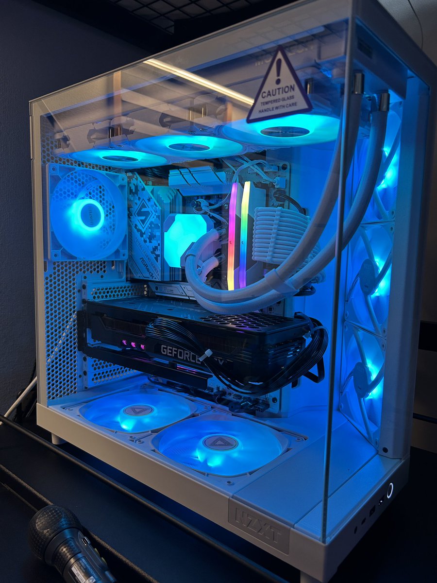 #ドスパラでこれ買った
あとはグラボと使い古しSSDの更新狙い 