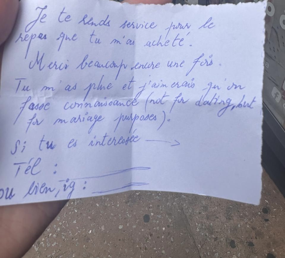 imaneosafi's tweet photo. Imagine t’es en train de bosser peacefully and out of nowhere un stagiaire te remet cette lettre https://t.co/3i04FSlFIg