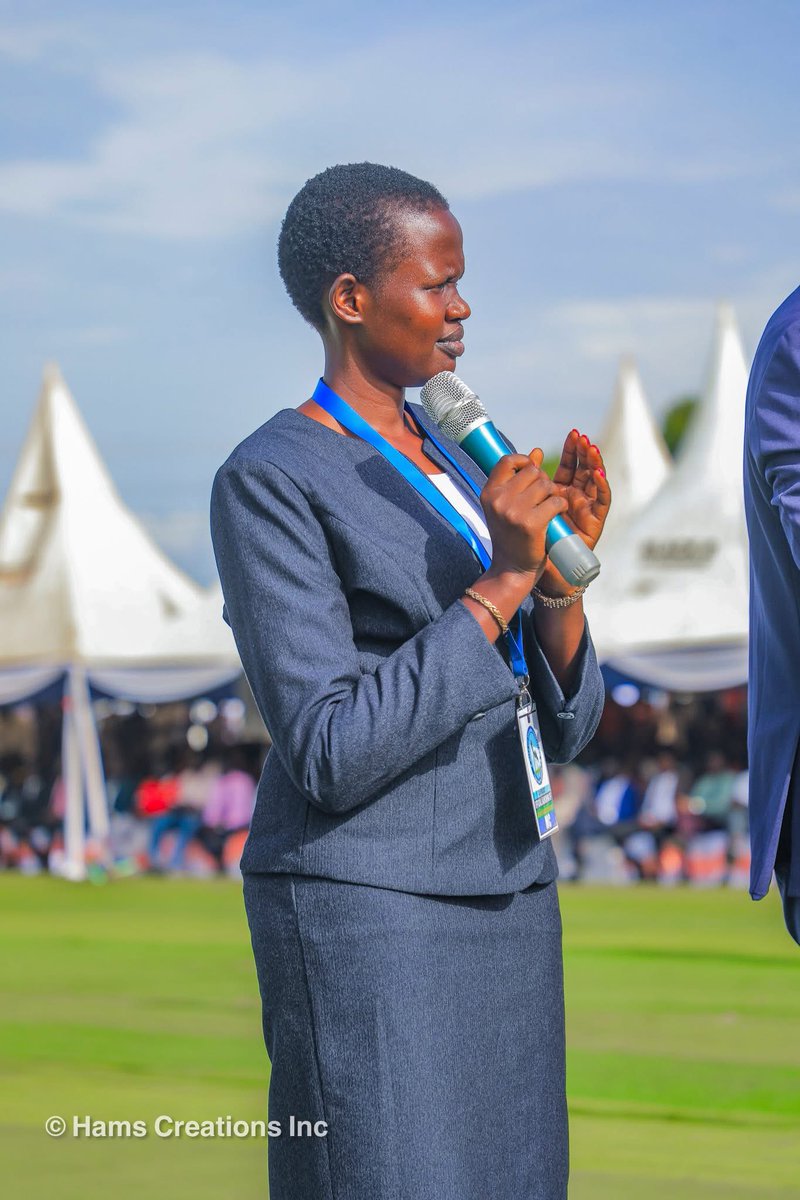 RuthMuka's tweet image. To be born Nyané cit Arielbek is a privilege! But to be Mané Nyané cit-Ariel-Bek is a choice!
Well, I choose both coz mom did the same!🥰❤️🇸🇸